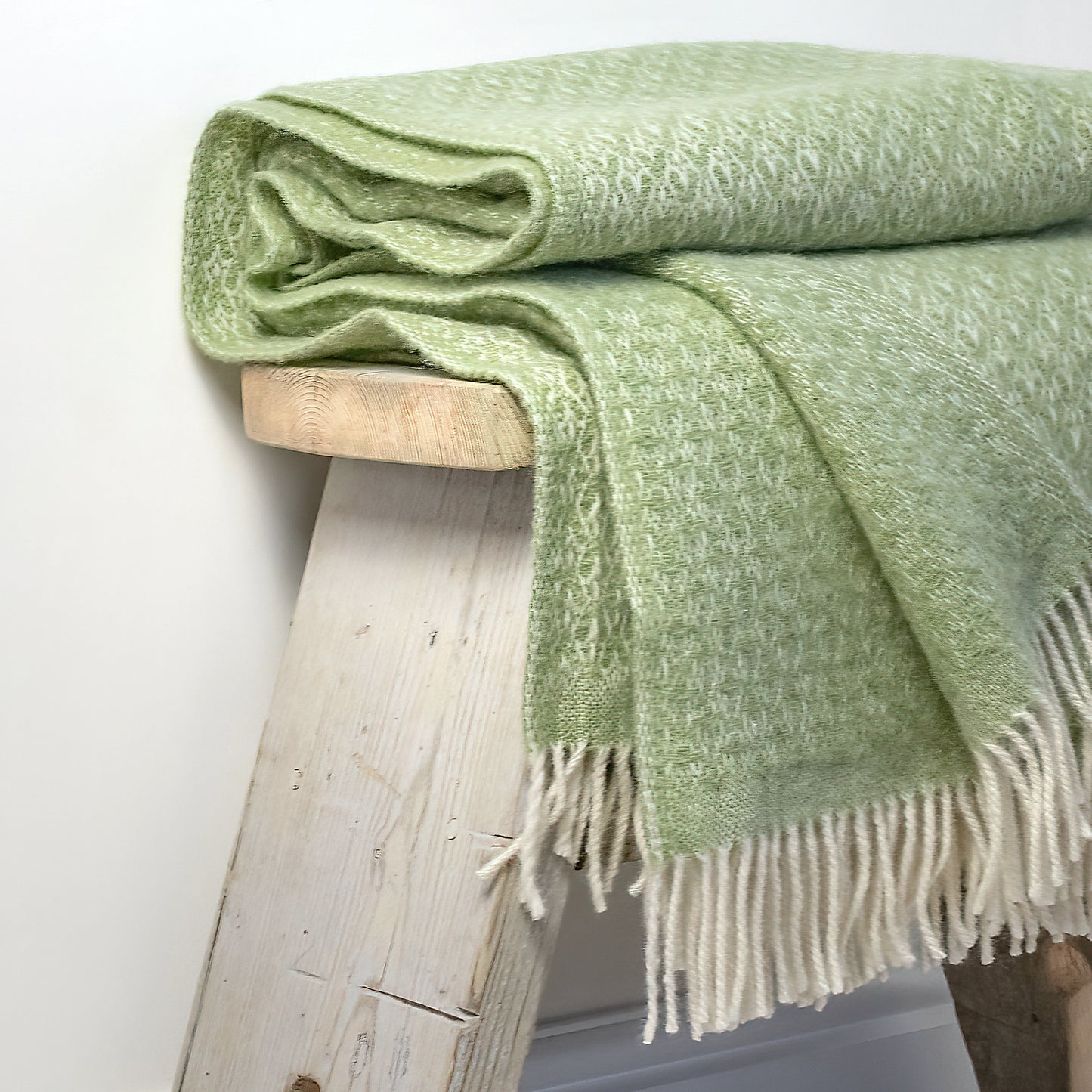 Pure Wool Throw – Moss Green