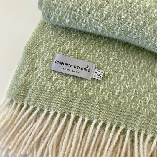 Pure Wool Throw – Moss Green
