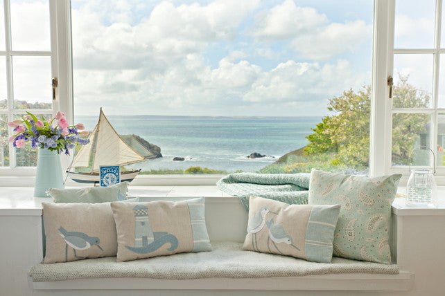Seaside cushions and sales throws
